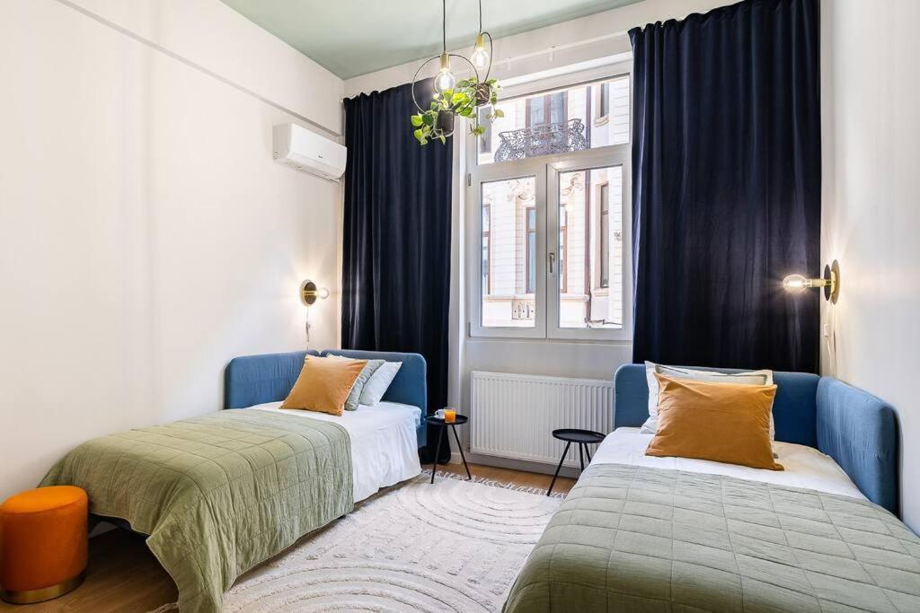 Old City Apartment - Self Check-In 布加勒斯特 外观 照片